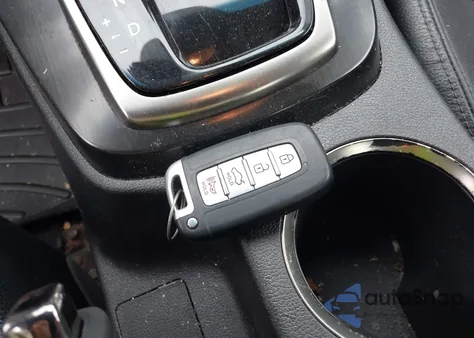 2015 Hyundai Genesis 3.8 Ultimate from USA, damaged, VIN KMHHU6KJ3FU125152